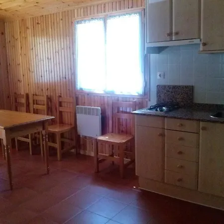 Cobijo Кемпинг